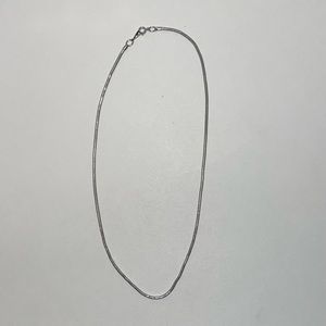 Vintage Artistry by Amway Silver Chain, 18”